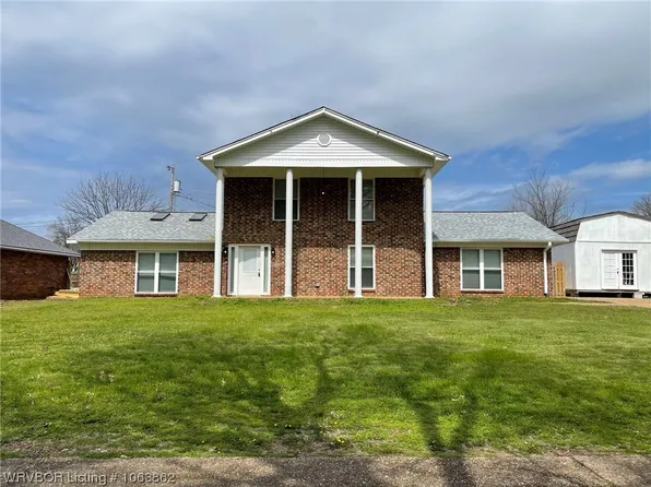 1026 Maple Shade Rd, Alma, AR 72921
