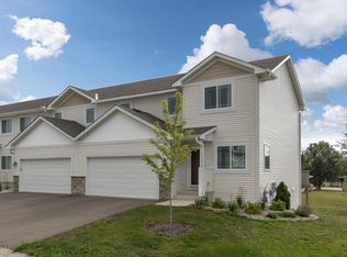 5174 Foxfield Dr NW, Rochester, MN 55901