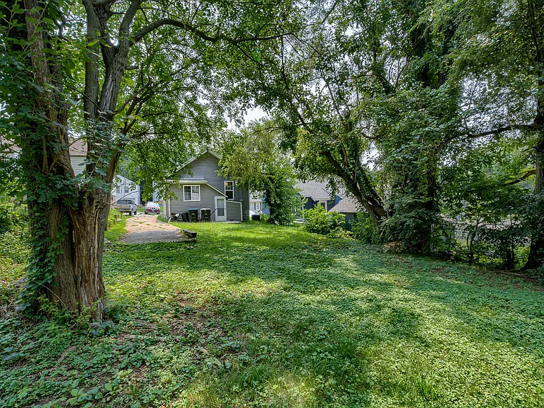 4818 Wirt St — Photo 26