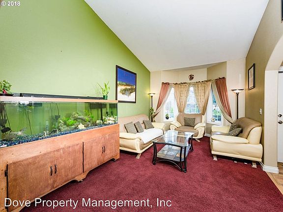 4th image of 8601 NE 31st Cir