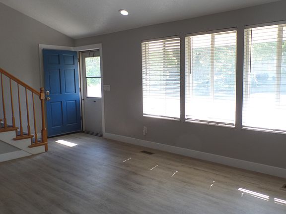 5th image of 6113 S 2795 W