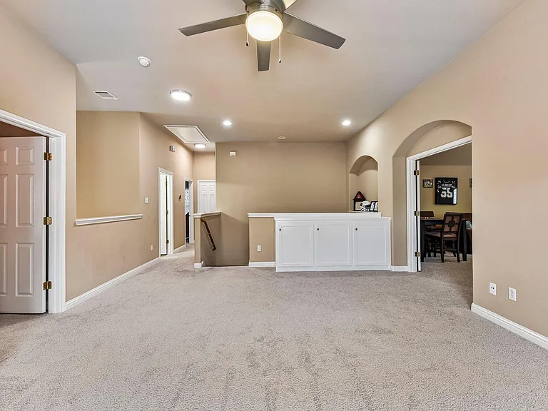 10216 Anahuac Trl — Photo 17