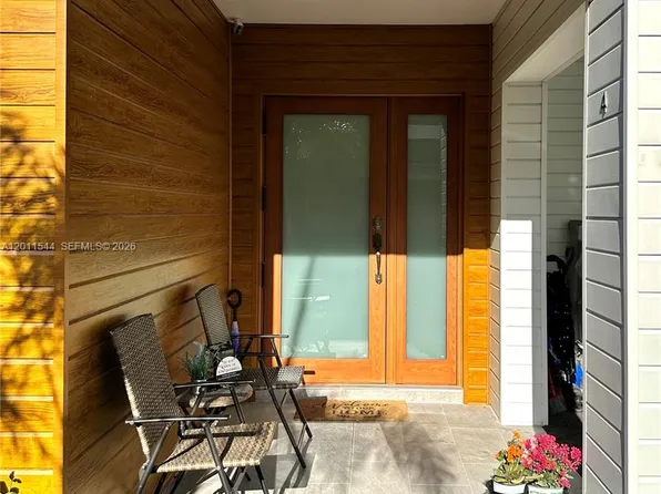 937 NW 10th St Unit 4, Florida City, FL 33034
