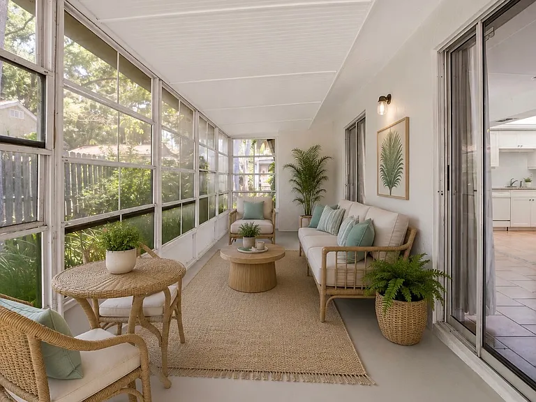 Florida Room Staged