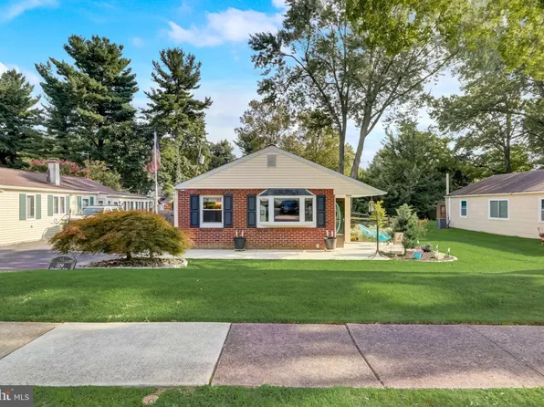 520 Quigley Ave, Willow Grove, PA 19090