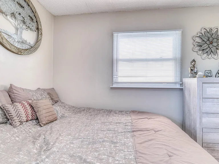 111 S Dudley Ave #211 — Photo 12