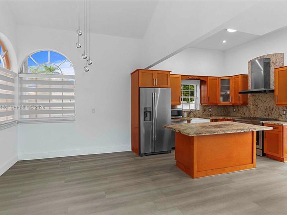 3rd image of 11273 SW 158th Ave #O