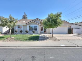 3808 Poinsettia Dr, Modesto, CA 95356