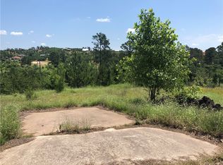 122 Mamalu Dr, Bastrop, TX 78602