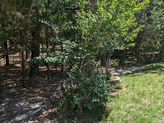 3rd image of 38D Easton Dr Space 61