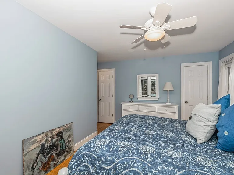 38 Cliff Rd — Photo 10