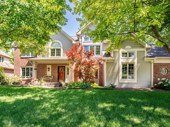 8337 Twin Pointe Cir, Indianapolis, IN 46236