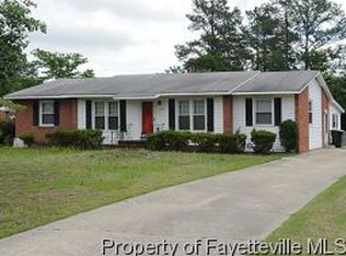 5338 Maryland Dr, Fayetteville, NC 28311