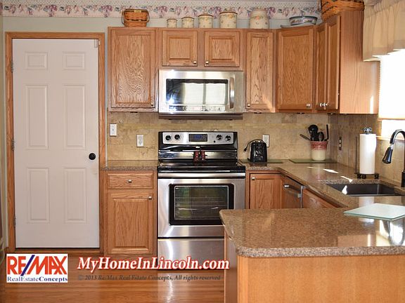 4th image of 2110 N 81st St