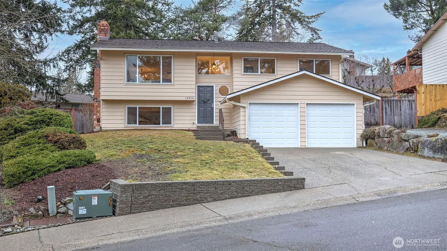 15916 SE 177th Street photo 1