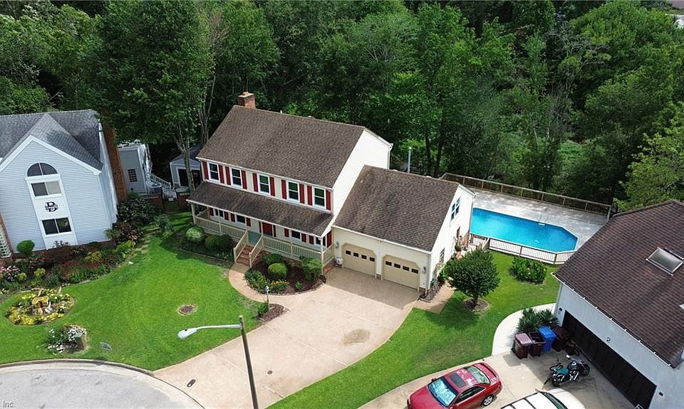 1st image of 4 Sol Thorpe Ln