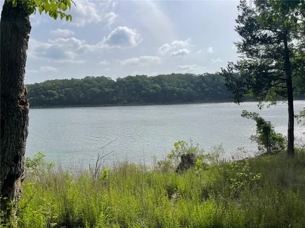 28190 Willow Ln, Eagle Rock, MO 65641