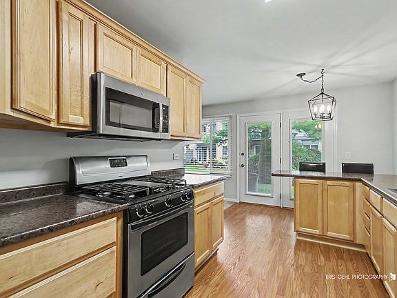 4th image of 224 Brett Cir Unit B