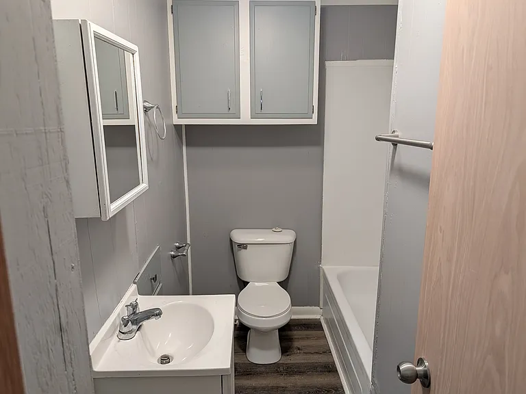 507 S Main St #2 — Photo 9