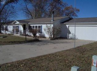 15361 William Paul Dr, Bristol, IN 46507