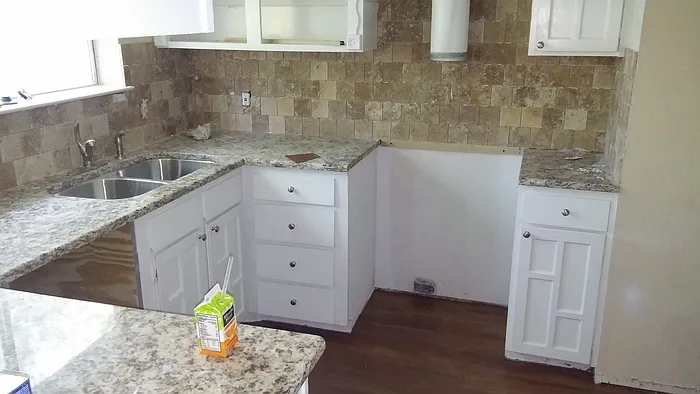 2305 Vassar Ct — Photo 10
