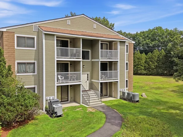 3 Bridgeview Cir Unit 57, Tyngsboro, MA 01879