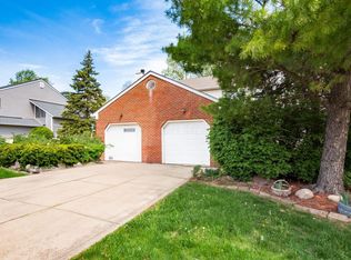 1220-1222 Weybridge Rd N, Columbus, OH 43220