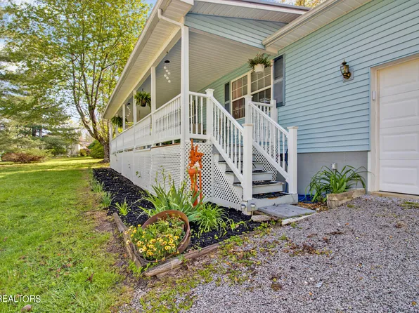 2579 Spruce Loop, Crossville, TN 38555