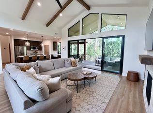 (Undisclosed Address), Show Low, AZ 85901