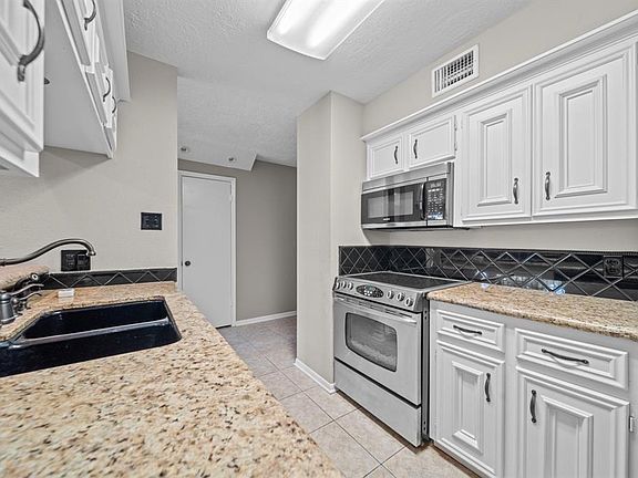 4th image of 20279 Sunny Shores Drive