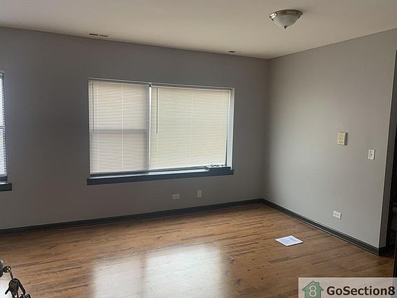 3rd image of 7840 S Ellis Ave APT 208