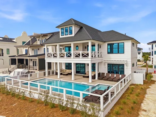 218 Dunes Dr, Mexico Beach, FL 32456