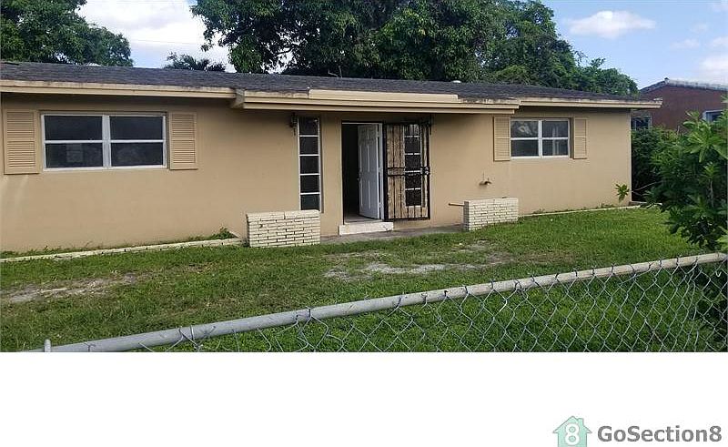 1st image of 2959 NW 156th St