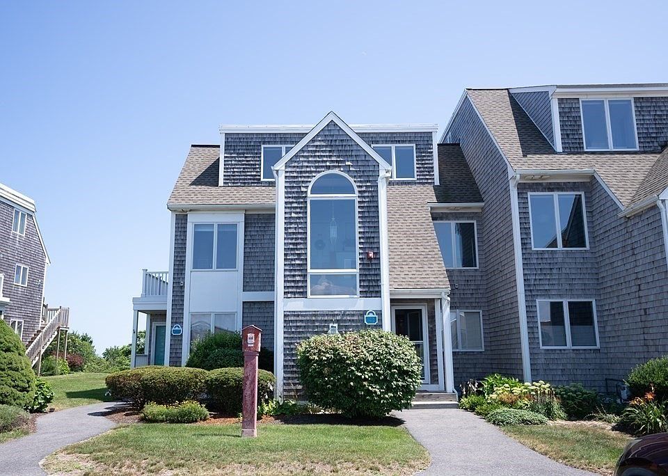 1st image of 25 Highland Ter APT 2513