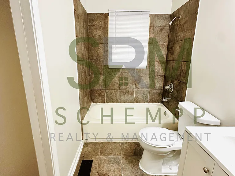1147 Lincoln Ave — Photo 11
