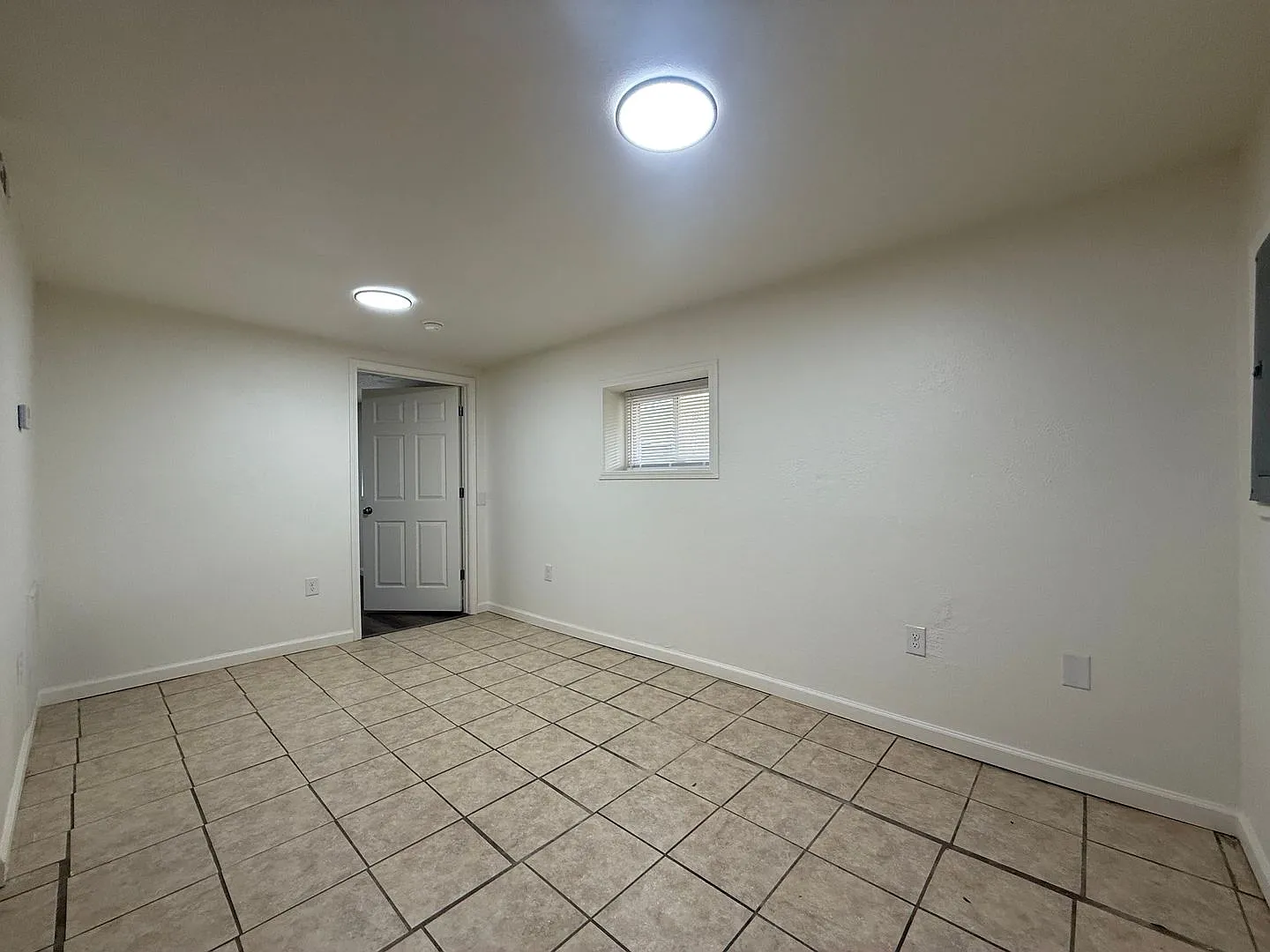 Jackson Hollow Apts — Photo 3