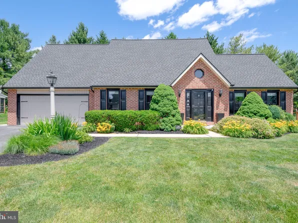 3155 Norcross Rd, Lancaster, PA 17603