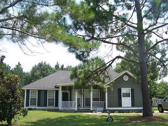 1st image of 136 White Pine Ln