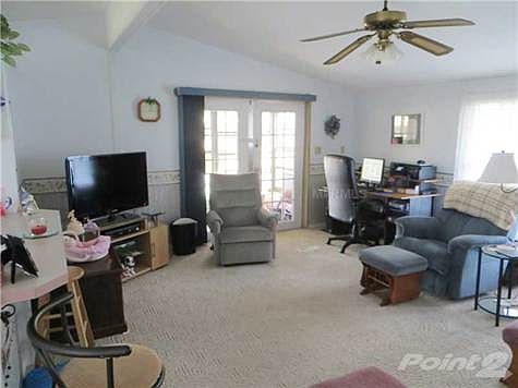 2nd image of 3101 Hickory Dr