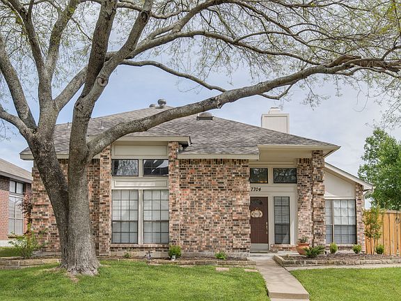 7704-standish-cir-plano-tx-High-Res-1.jpg