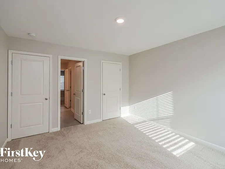 1226 Brookstone Cir — Photo 11