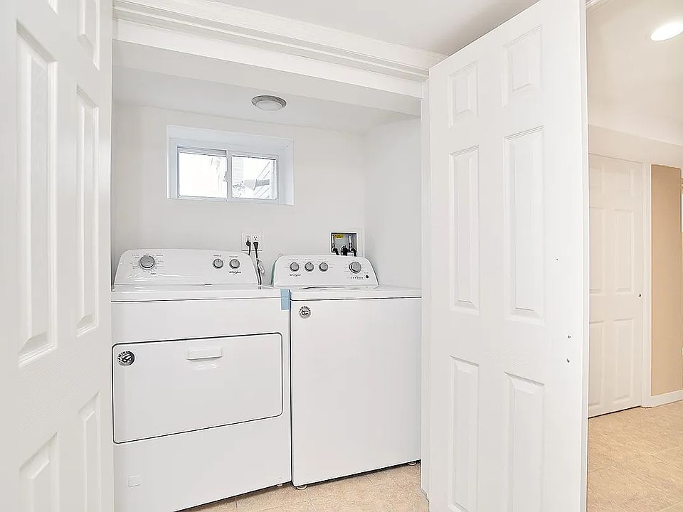 1st image of 4322 Avenue I Floor 2