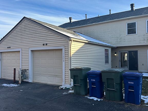 2nd image of 1678 Park Row Dr