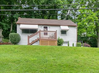 2138 Amsterdam Rd, Crescent Springs, KY 41017
