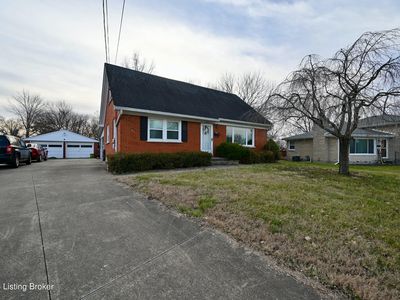 5510 Pico Ln, Louisville, KY, 40219