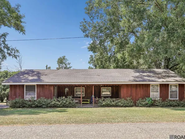 201 S 3rd St, Greensburg, LA 70441