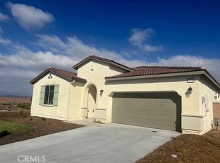 1220 Joshua Tree Rd, Menifee, CA 92584