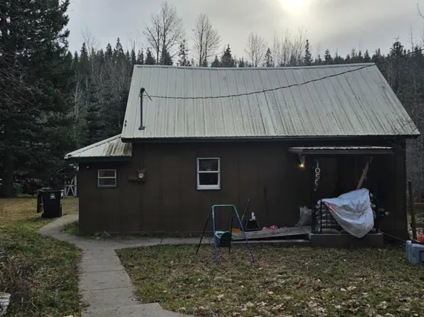 41050 Riverview Dr, Cataldo, ID 83810