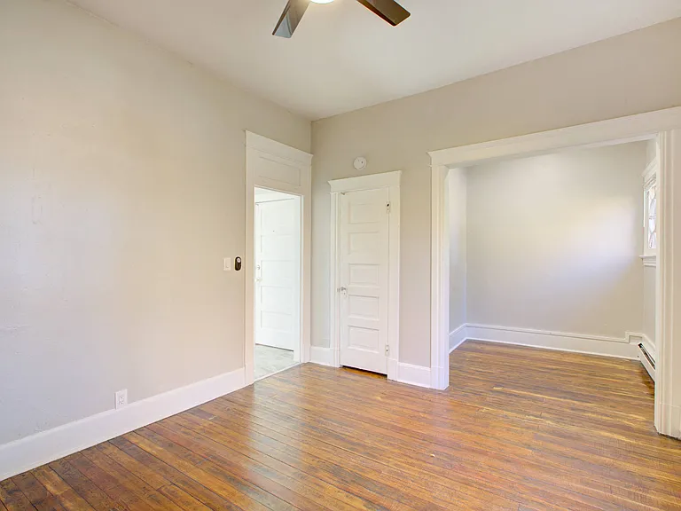 Ogden Park Townhomes — Photo 25