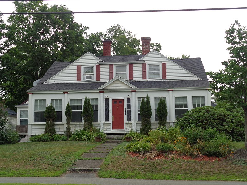 2nd image of 851 W Main St
